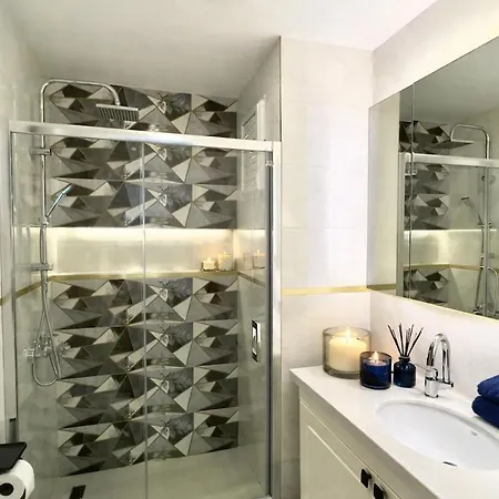 Kleopatra One Bedroom Apartment